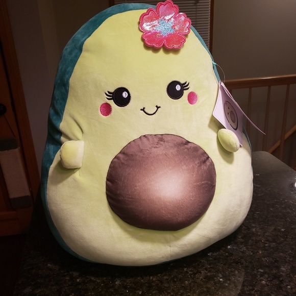 ava the avocado squishmallow